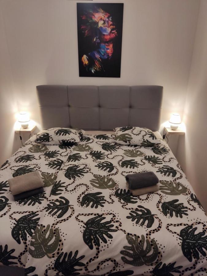 Apartment Ivante Kastela Luaran gambar